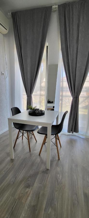 Balance 7 Appartement Koper Buitenkant foto